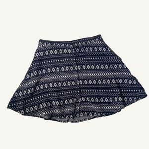 Divided Black & White Geometric Print Button Up Front Mini Skirt Size 2